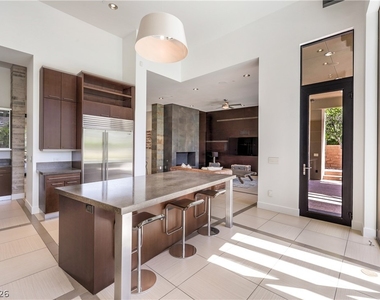 1501 Foothills Village Drive - Photo Thumbnail 18