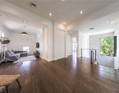 1501 Foothills Village Drive - Photo Thumbnail 47