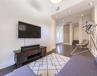 1501 Foothills Village Drive - Photo Thumbnail 48