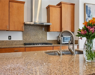 2341 Martinique Avenue - Photo Thumbnail 28
