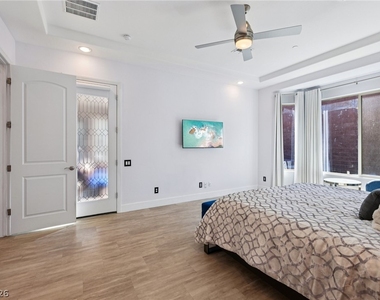2341 Martinique Avenue - Photo Thumbnail 38