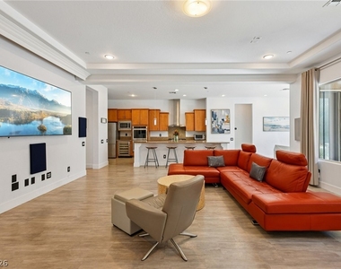2341 Martinique Avenue - Photo Thumbnail 17