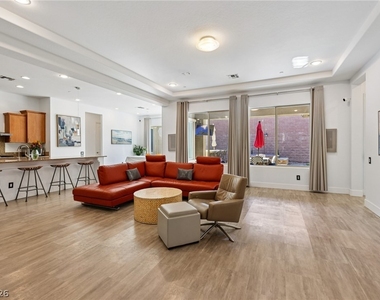 2341 Martinique Avenue - Photo Thumbnail 9