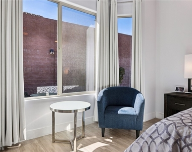 2341 Martinique Avenue - Photo Thumbnail 40