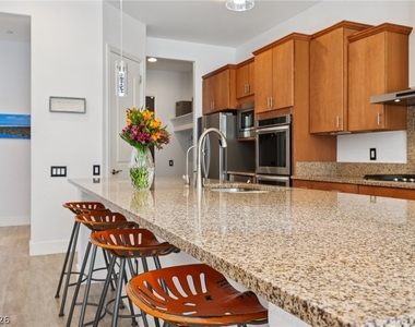 2341 Martinique Avenue - Photo Thumbnail 29