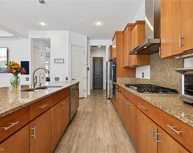 2341 Martinique Avenue - Photo Thumbnail 32