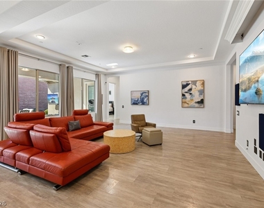 2341 Martinique Avenue - Photo Thumbnail 13