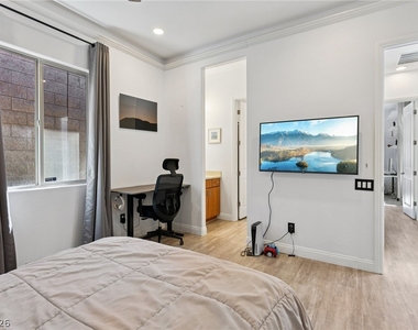 2341 Martinique Avenue - Photo Thumbnail 54