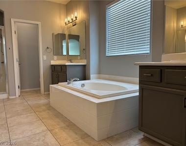 4912 Capo Gallo Street - Photo Thumbnail 7