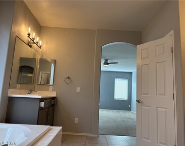4912 Capo Gallo Street - Photo Thumbnail 10