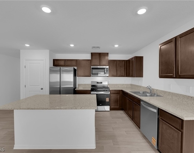 6088 S Tomsik Street - Photo Thumbnail 9