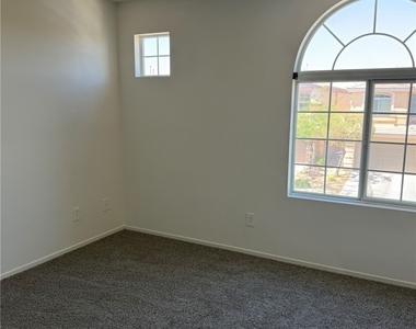 7969 Valladolid Avenue - Photo Thumbnail 12