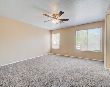 8621 Grand Pine Avenue - Photo Thumbnail 22