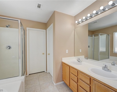 8621 Grand Pine Avenue - Photo Thumbnail 25