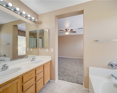 8621 Grand Pine Avenue - Photo Thumbnail 27