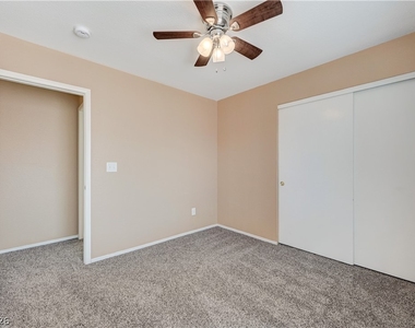 8621 Grand Pine Avenue - Photo Thumbnail 32