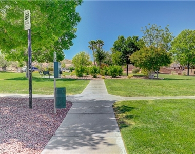 8621 Grand Pine Avenue - Photo Thumbnail 40