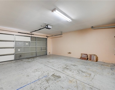 8621 Grand Pine Avenue - Photo Thumbnail 35