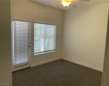 11484 Roaring Peak Drive - Photo Thumbnail 25