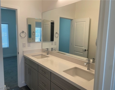 11484 Roaring Peak Drive - Photo Thumbnail 27