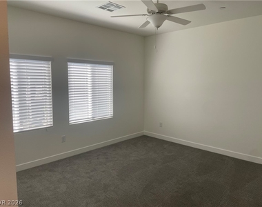 11484 Roaring Peak Drive - Photo Thumbnail 19