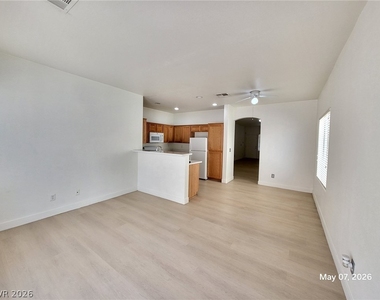 4528 Silverado Sage Avenue - Photo Thumbnail 1
