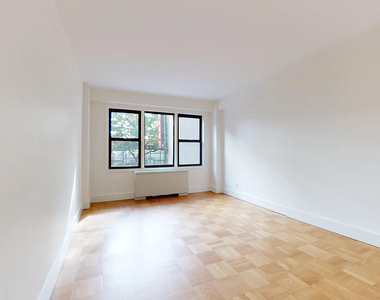 Copy of East 63rd Street - Photo Thumbnail 13