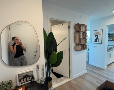 595 Dean Street - Photo Thumbnail 5