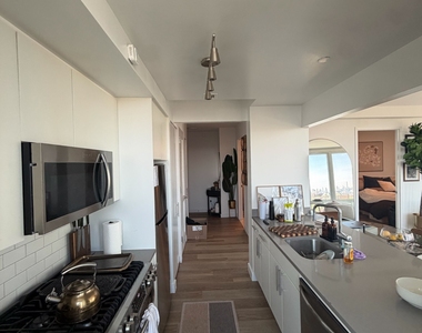 595 Dean Street - Photo Thumbnail 4
