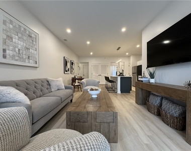 205 Erie Ridge Drive - Photo Thumbnail 1