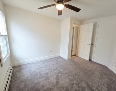 236 Jefferson Avenue - Photo Thumbnail 9