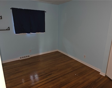 55 Agar Avenue - Photo Thumbnail 18