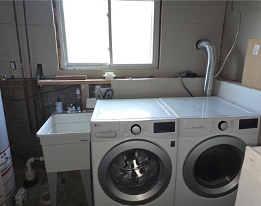 55 Agar Avenue - Photo Thumbnail 12