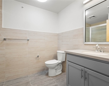105 Main Street - Photo Thumbnail 18
