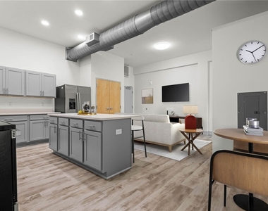 105 Main Street - Photo Thumbnail 24