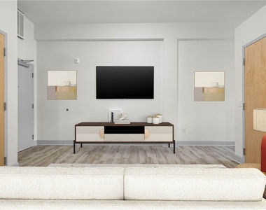 105 Main Street - Photo Thumbnail 26