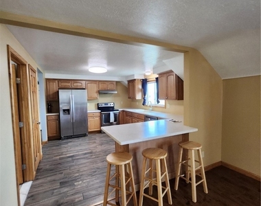 5834 S Transit Road - Photo Thumbnail 3