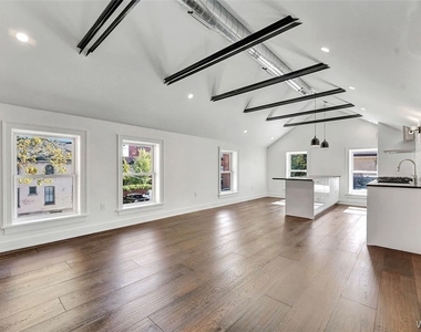 162 Allen Street - Photo Thumbnail 9