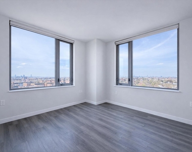 1524 Sheepshead Bay Road - Photo Thumbnail 3