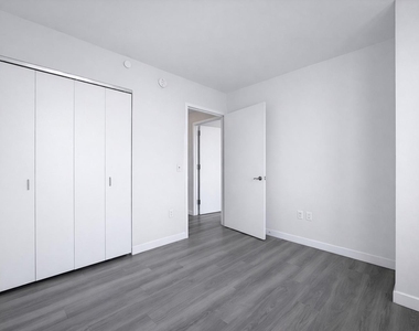 1524 Sheepshead Bay Road - Photo Thumbnail 4