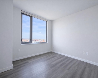 1524 Sheepshead Bay Road - Photo Thumbnail 4