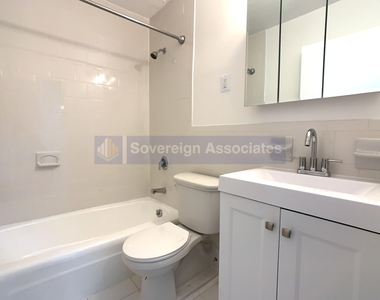 3333 Broadway - Photo Thumbnail 3