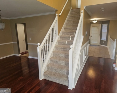 9376 Carnes Crossing Circle - Photo Thumbnail 6