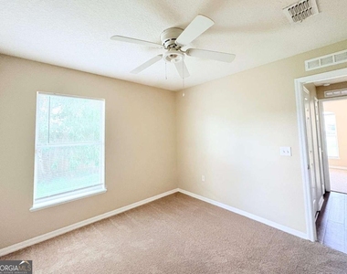 94 E Pine Bluff Boulevard - Photo Thumbnail 20