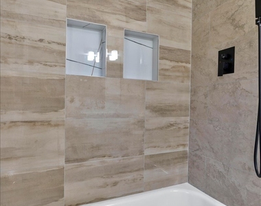 2142 Cloverdale Drive Se - Photo Thumbnail 38