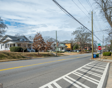 1439 Milledge Avenue - Photo Thumbnail 5