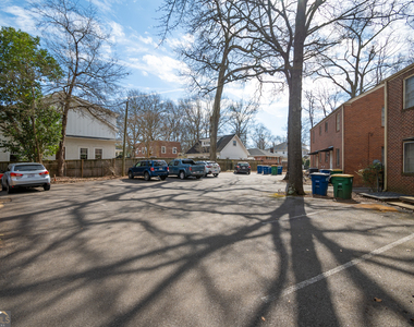 1439 Milledge Avenue - Photo Thumbnail 2