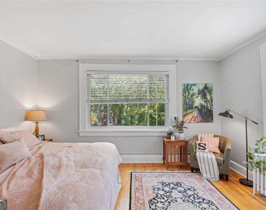 70 Sheridan Drive Ne - Photo Thumbnail 16
