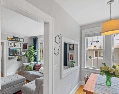 70 Sheridan Drive Ne - Photo Thumbnail 11