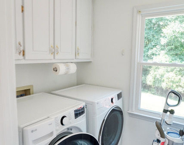 335 Butterfield Lane - Photo Thumbnail 12